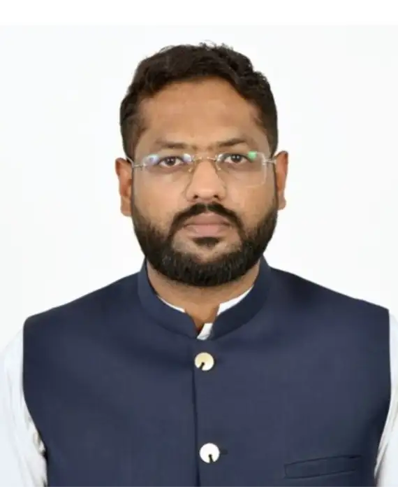 dr afzar maqsood